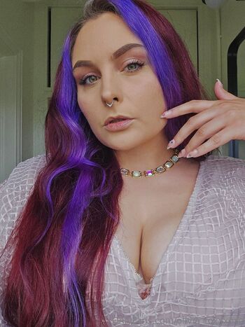 olivia_foxxxoxo