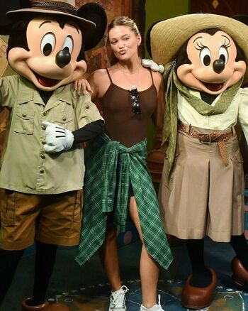 Olivia Holt