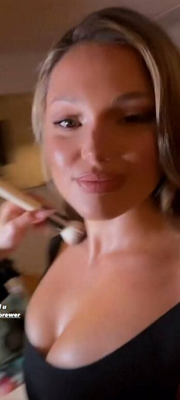 Olivia Holt