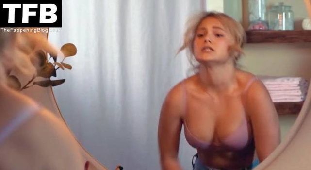 Olivia Holt