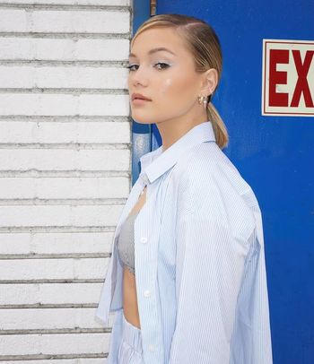 Olivia Holt