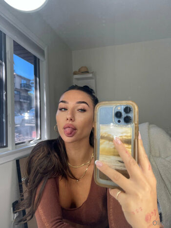 oliviaj4