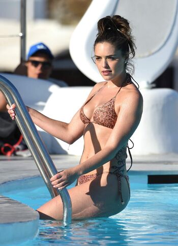 Olympia Valance