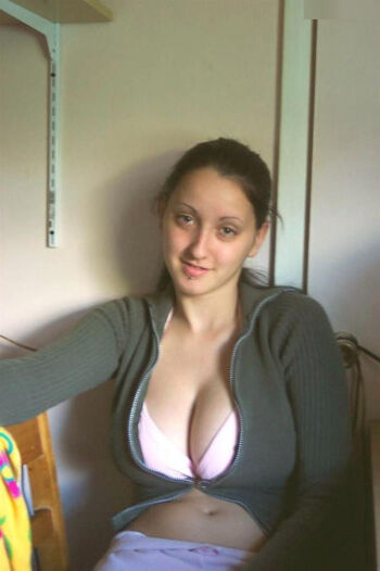 One Click Vicky