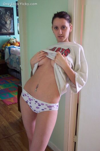 One Click Vicky