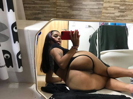 Onlycandee