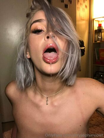 onlysophieviolet