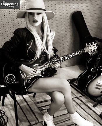 Orianthi
