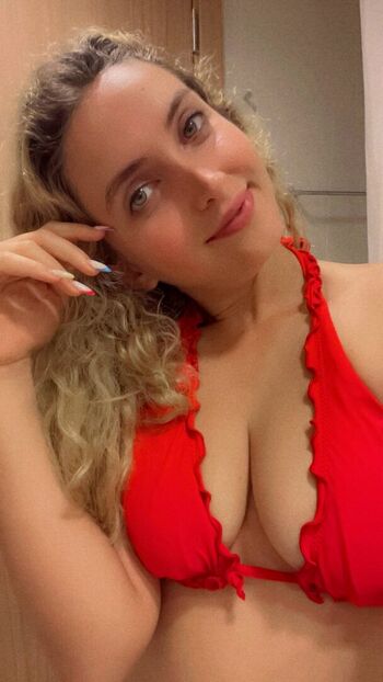 Özge Norman