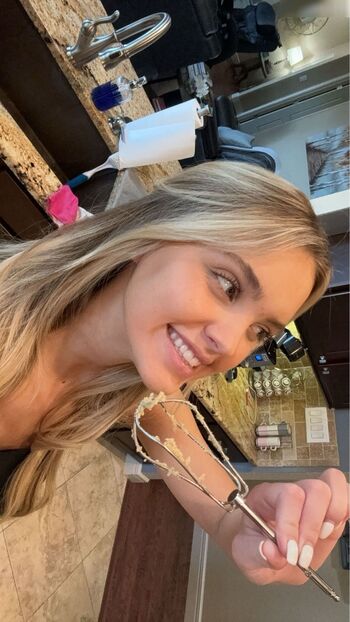 Paige Mackenzie
