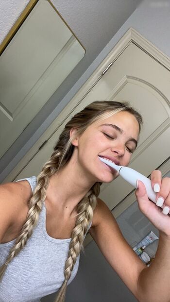 Paige Mackenzie