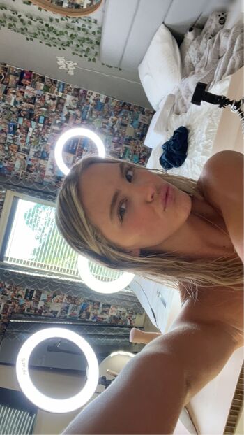 Paige Mackenzie
