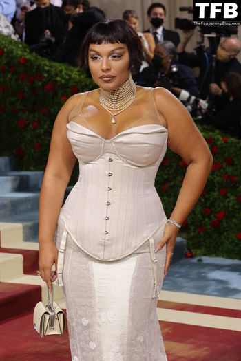 Paloma Elsesser