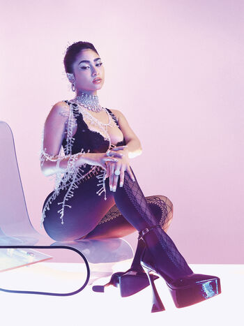 Paloma Mami
