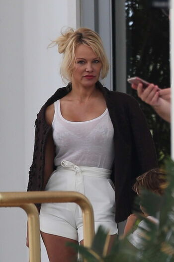 Pamela Anderson