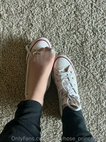 pantyhose_princess99