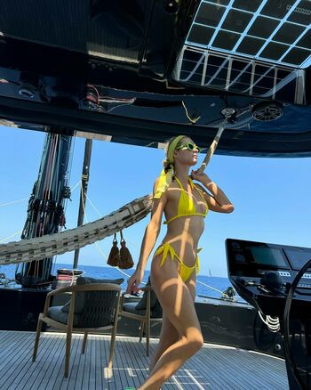 Paris Hilton