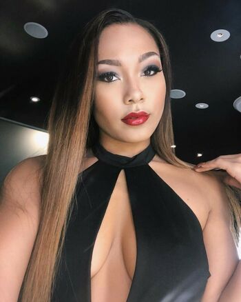 Parker McKenna Posey