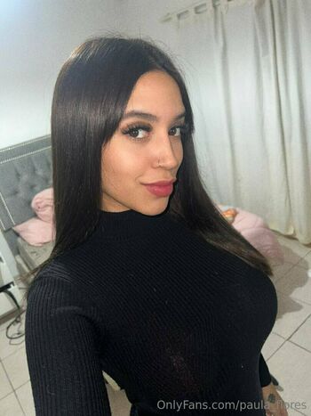 paula_flores