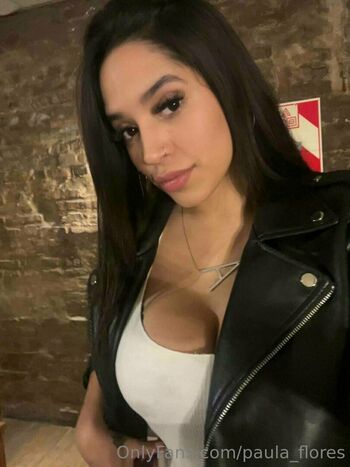 paula_flores