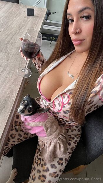 paula_flores