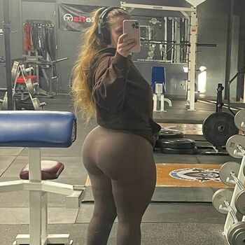 Pawg Barbie