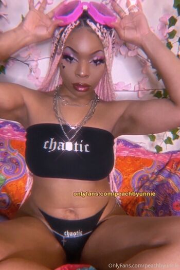 peachbyunniie