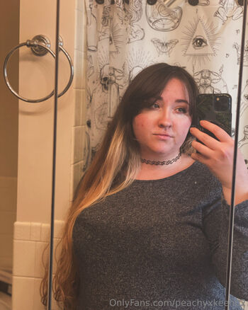peachyxkeen02