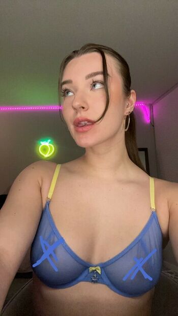 Peachyyvirgo