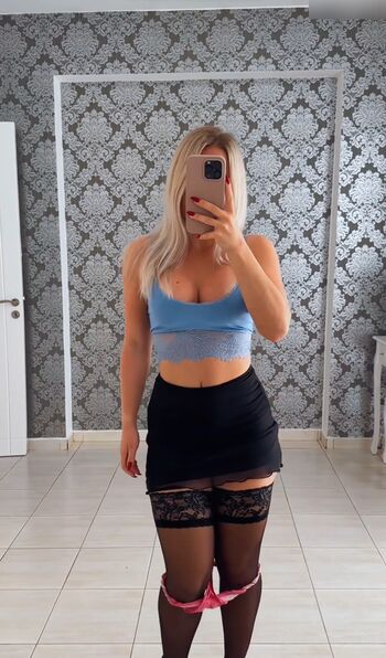 petite_elli