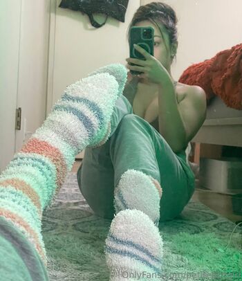 petiteazngirl