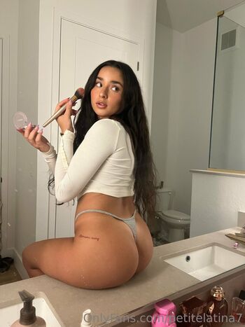 petitelatina7