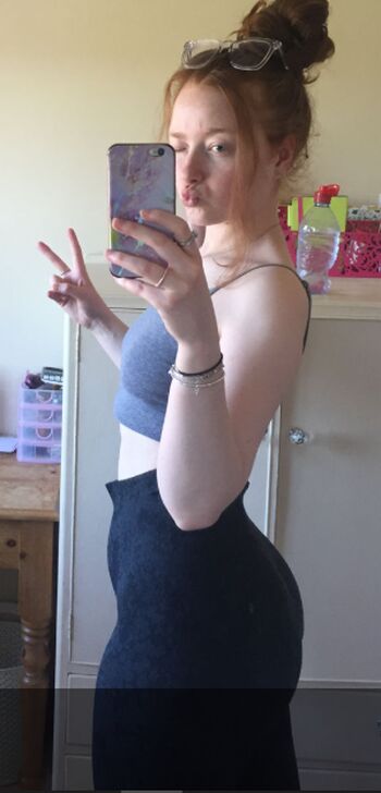 phoebeisginger