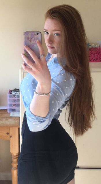 phoebeisginger