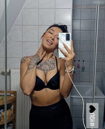 pineapple_ink