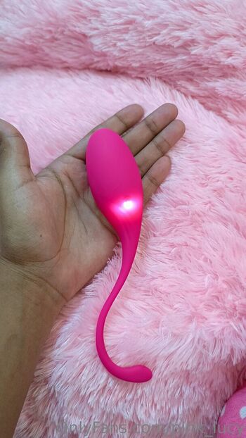 pink_lucy