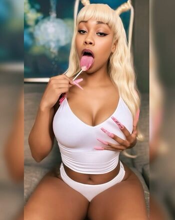 Pinkydoll
