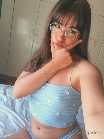 pixeljadearixela