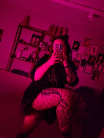 Plum_shiza