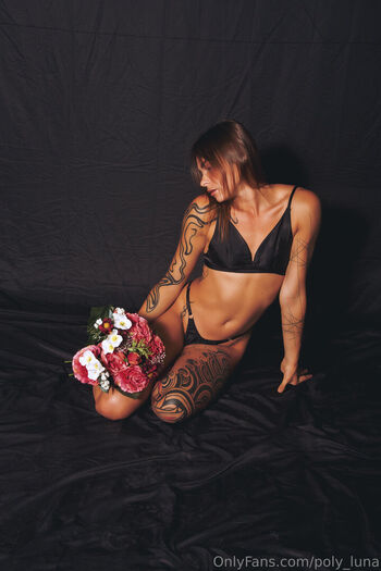 poly_luna