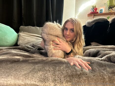 presleyfoxxx