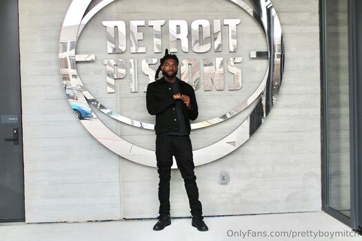 prettyboymitch