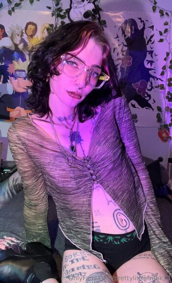 prettylittlefreak13