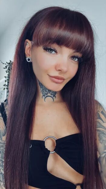 PrettyLittleJem