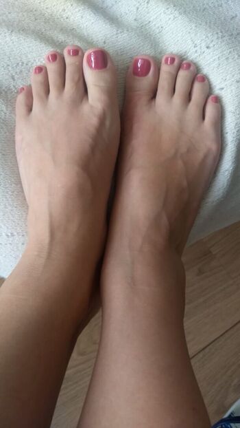 prii_feet
