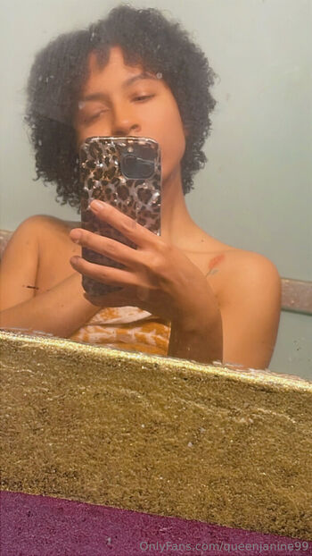 queenjanine99