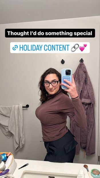 qveenjulia