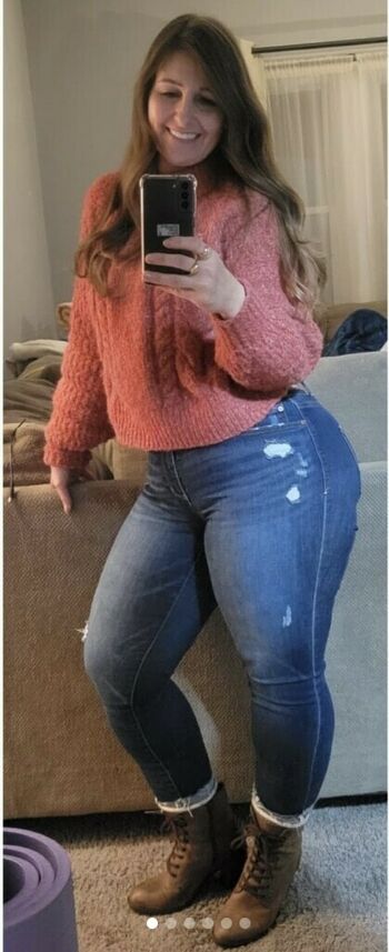 R_cheeks