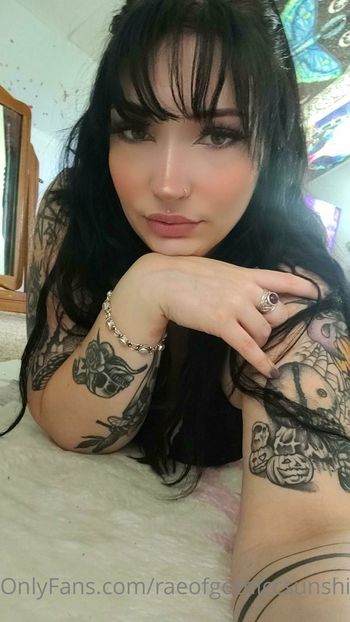 raeofgothiccsunshine
