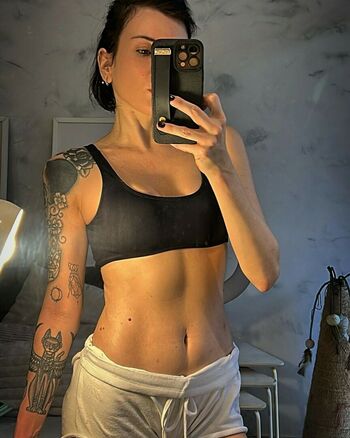Raphaella Avena Avenaa